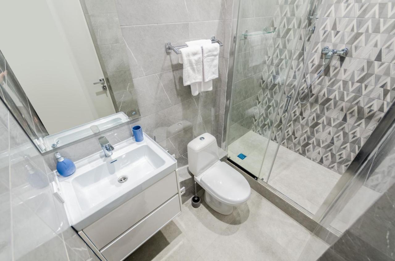 קייב View Smart Apartment Kvartet Railway Station 4D מראה חיצוני תמונה
